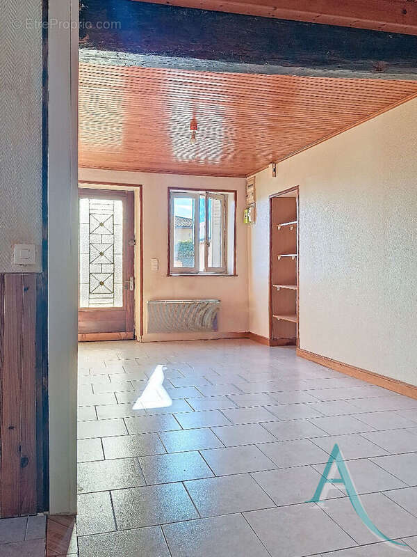 Maison à LABARTHE-SUR-LEZE