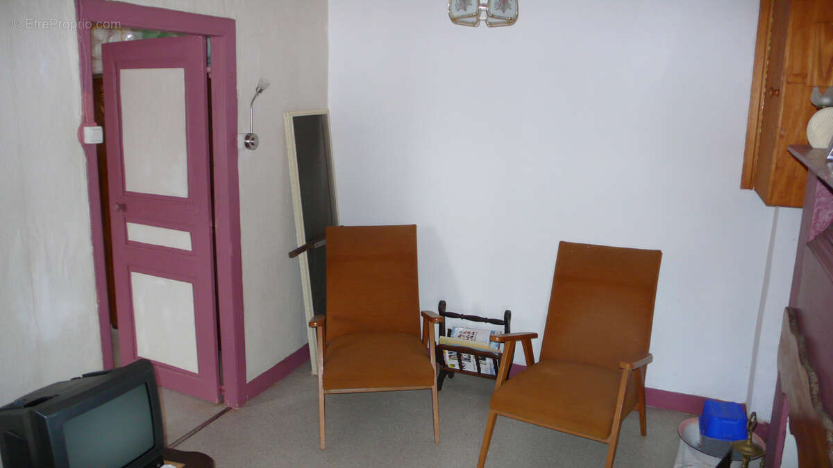 Maison à CHATEAU-CHERVIX