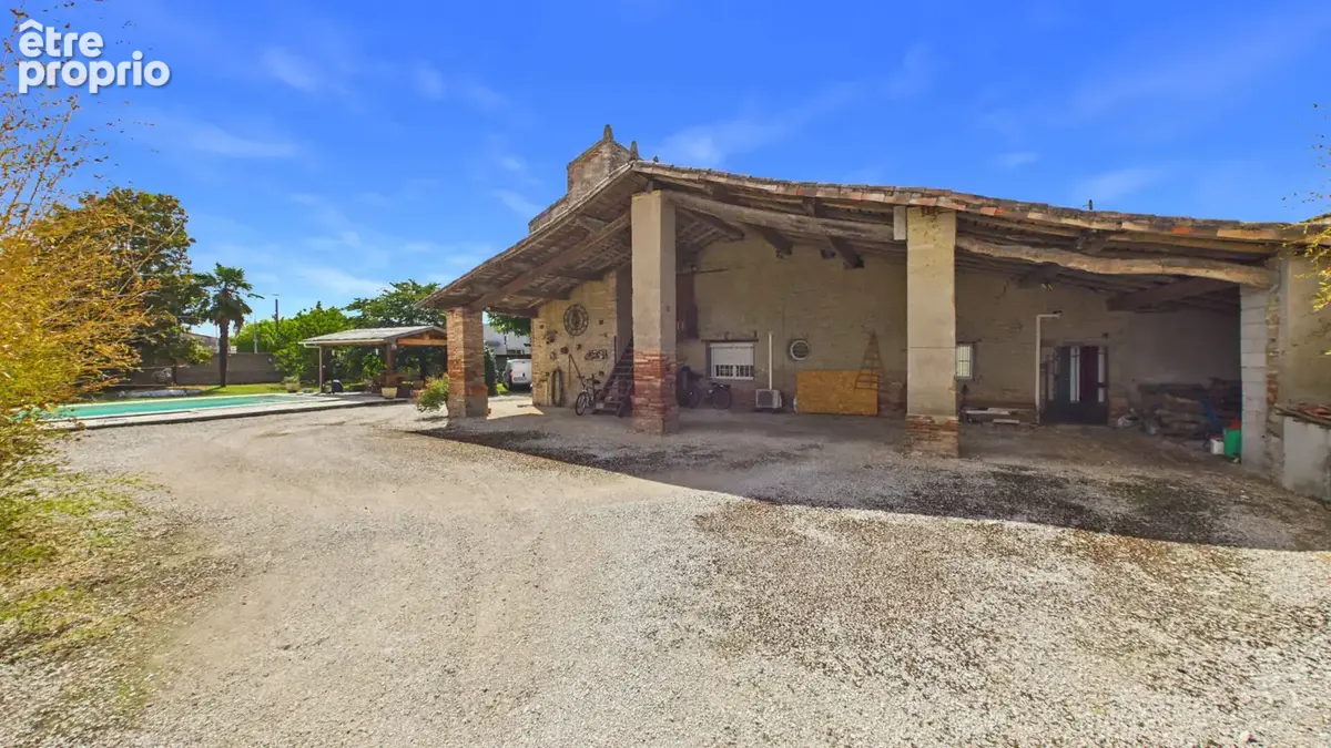 Maison familiale avec piscine à proximité du centre-ville de Montauban - photo 14