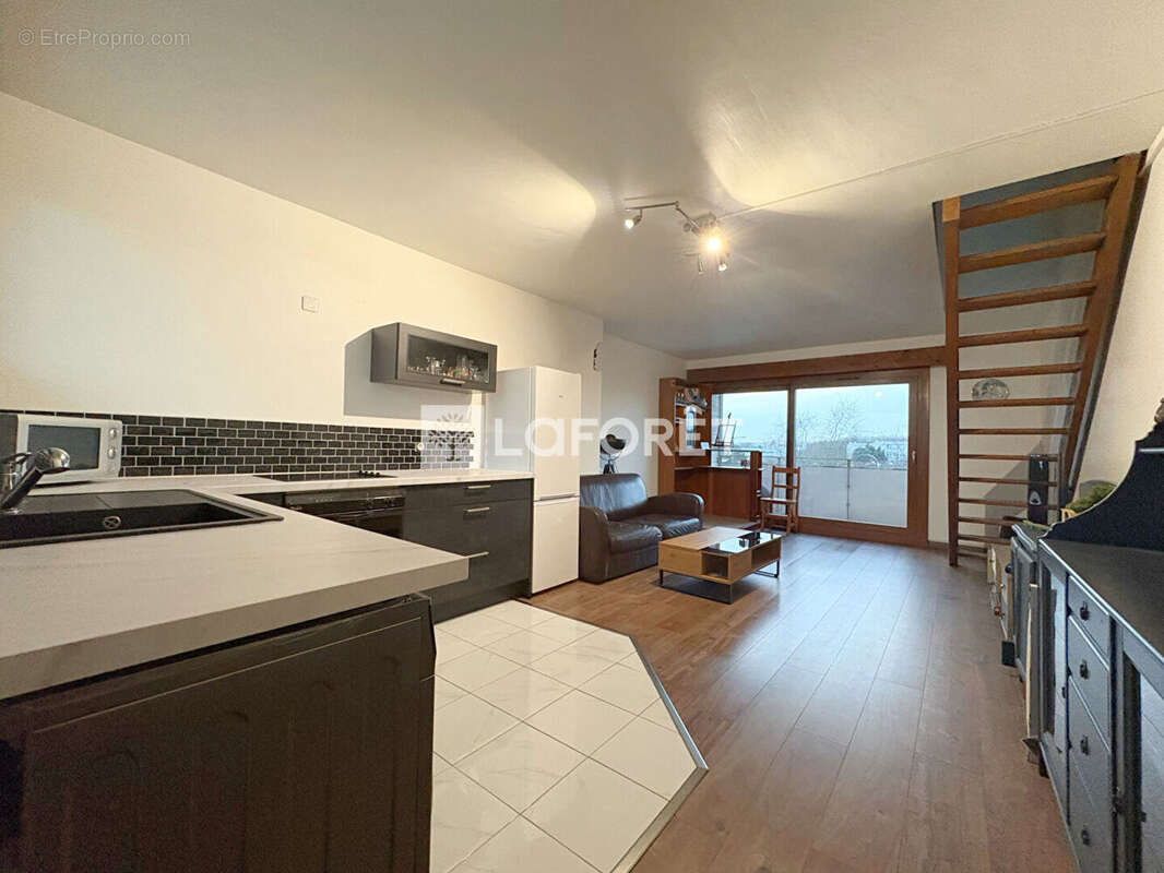Appartement à LE MEE-SUR-SEINE
