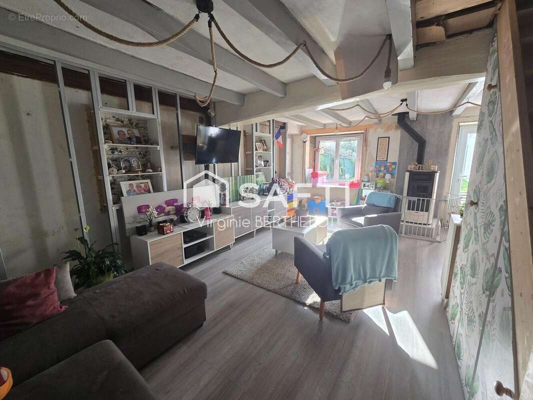 Photo 3 - Maison à SECONDIGNY