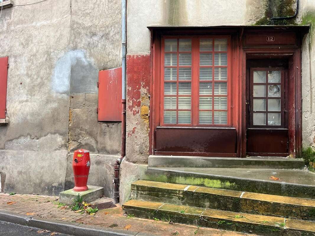 Maison à OINGT