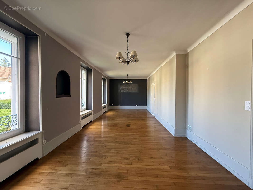 Maison à REMIREMONT