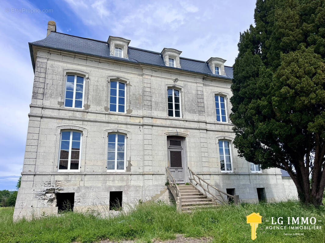 Maison à SAINT-DIZANT-DU-GUA
