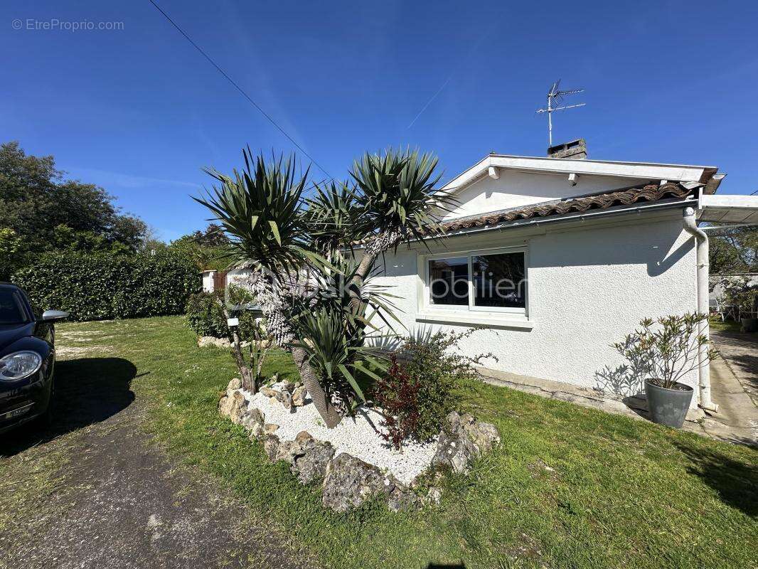 Maison à LISTRAC-MEDOC