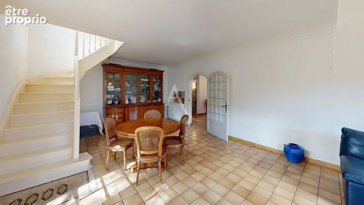 Charmante maison familiale 174m², 5 chambres avec jardin et Garage - photo 8