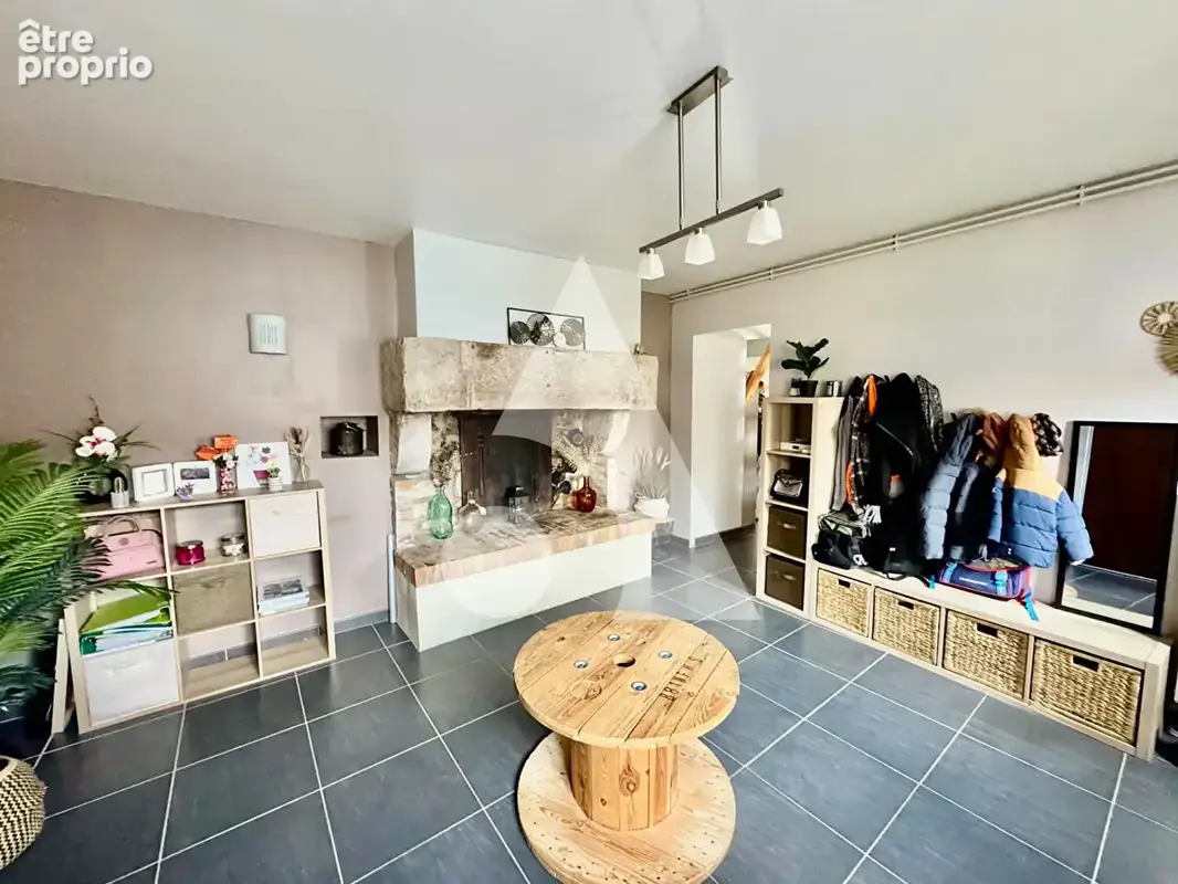 Maison familiale 7 pièces 155m² + dépendance de 57m² - Beaufremont - photo 2