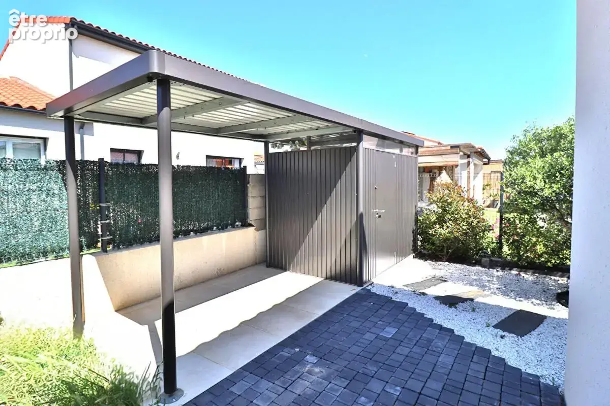 Villa  4 pièce(s) 102 m2 sur un terrain de 336m² avec piscine - photo 12
