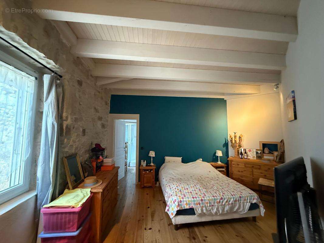 Maison à LABLACHERE