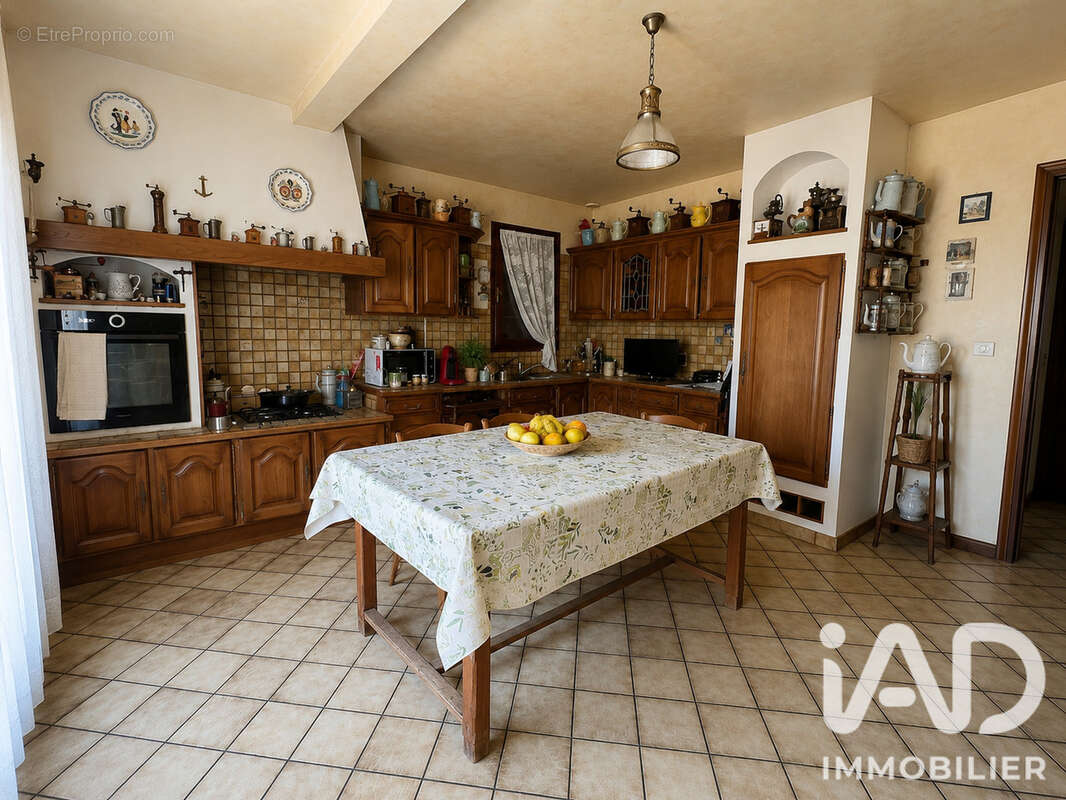 Maison 150 m² à Cosnac  - photo 6