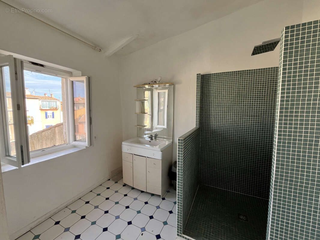 Appartement à MARTIGUES