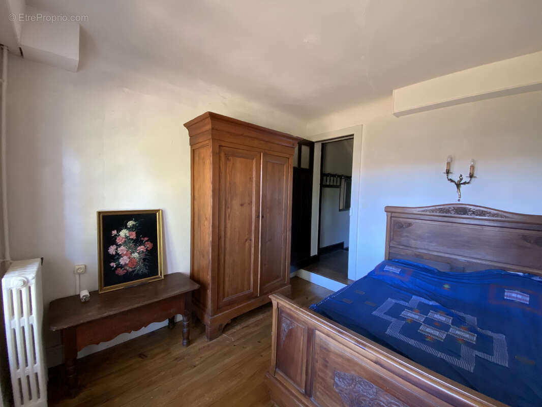 Maison à URT