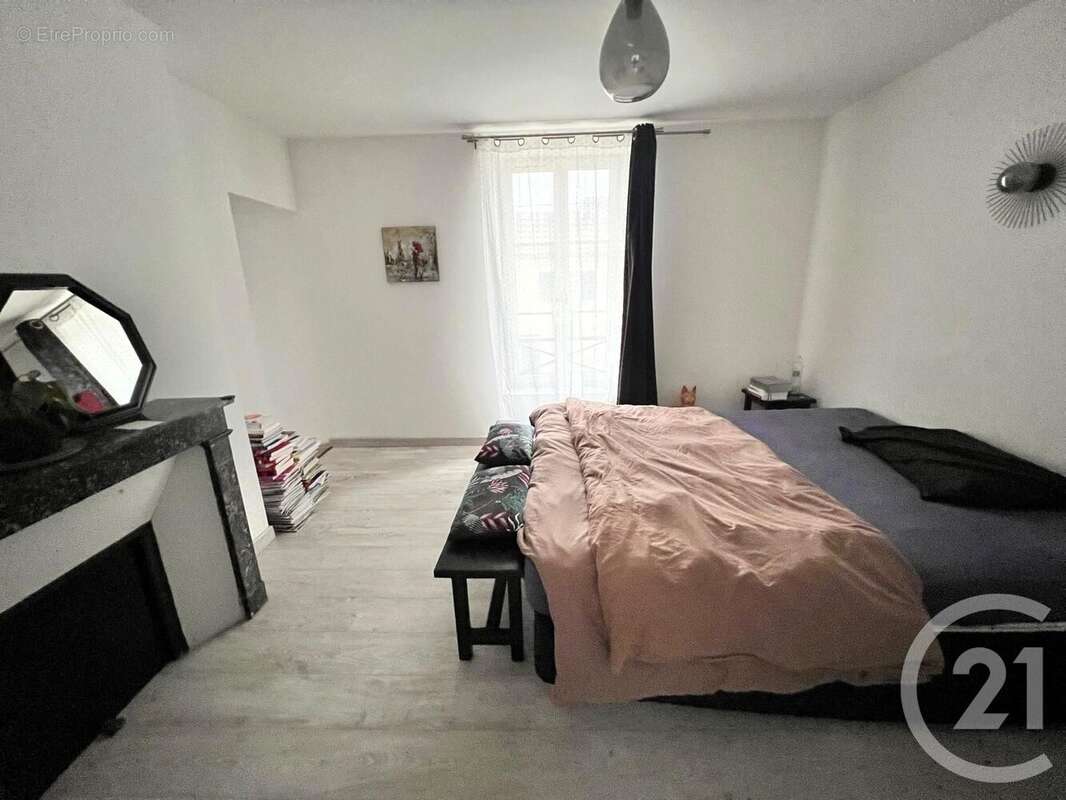 Maison à LE PLESSIS-BELLEVILLE