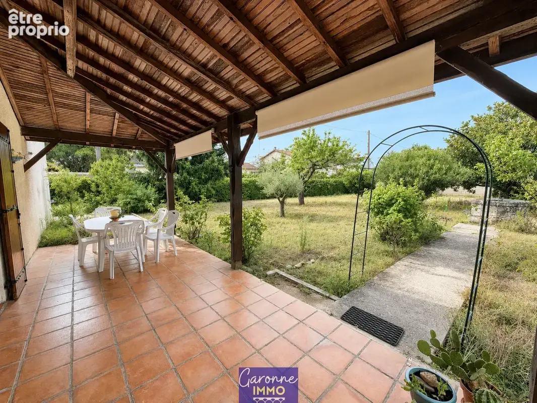 Grande maison familiale proche commerces - photo 2
