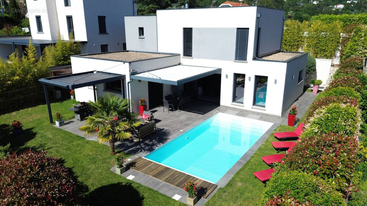 Maison à LIMONEST