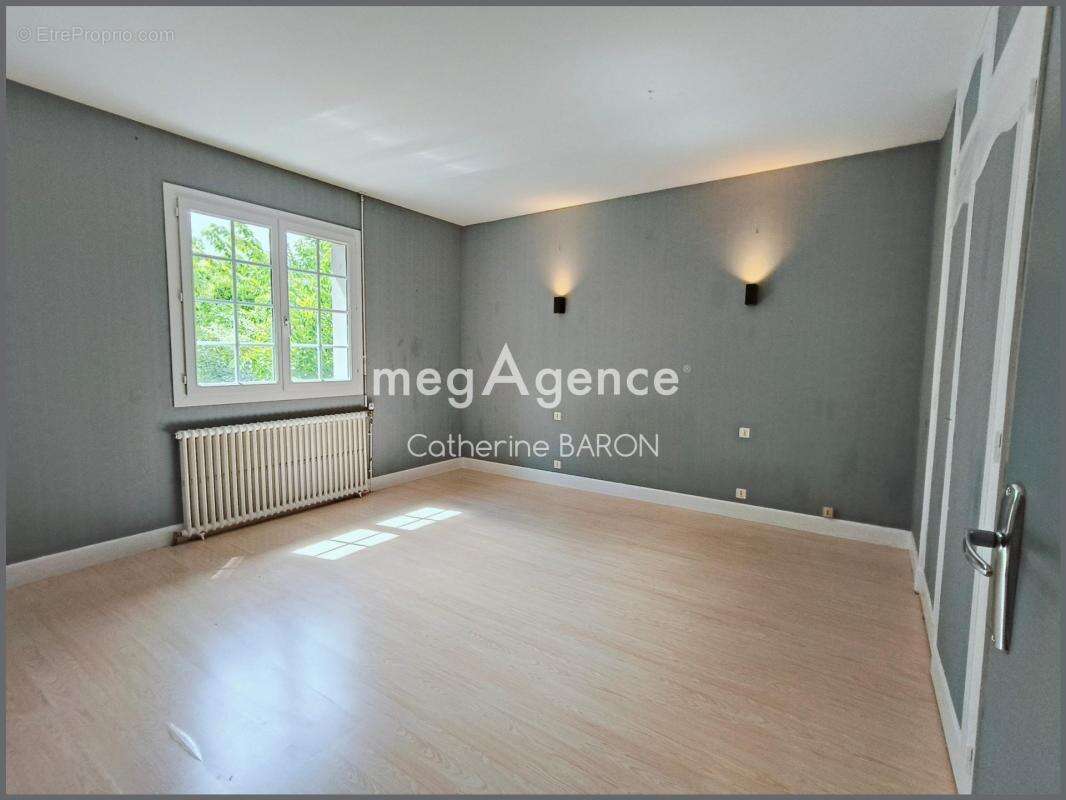 Maison à COGNAC