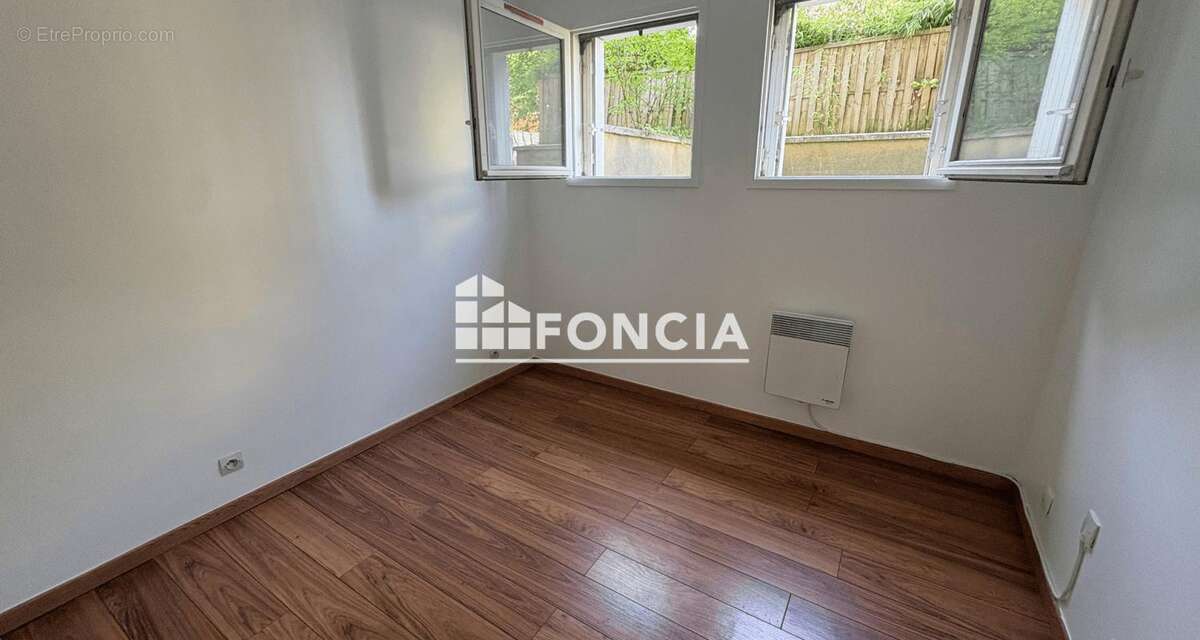Appartement à THIAIS