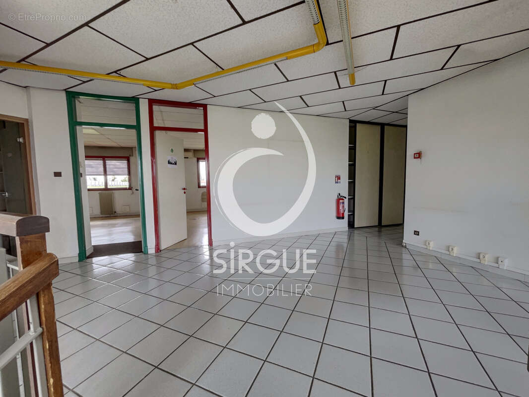 Commerce à LE SEQUESTRE