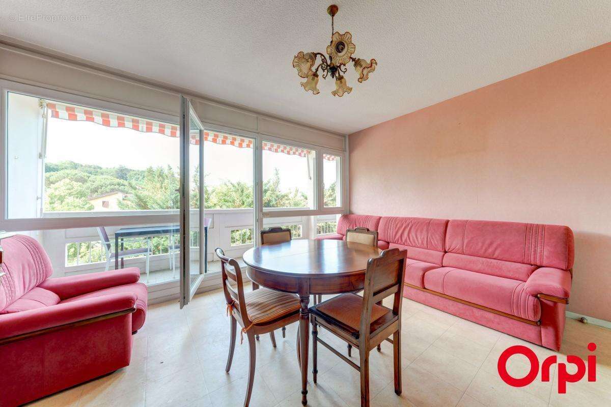 Appartement à CALUIRE-ET-CUIRE