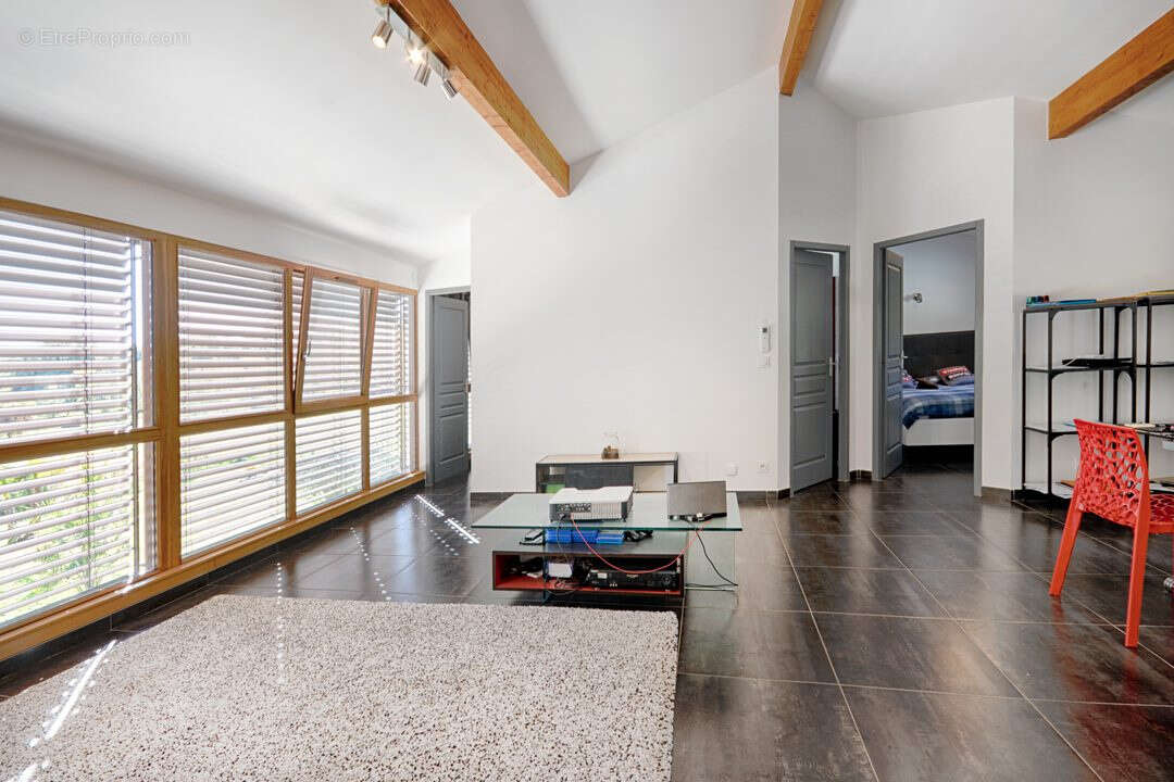 Maison à ROMANS-SUR-ISERE