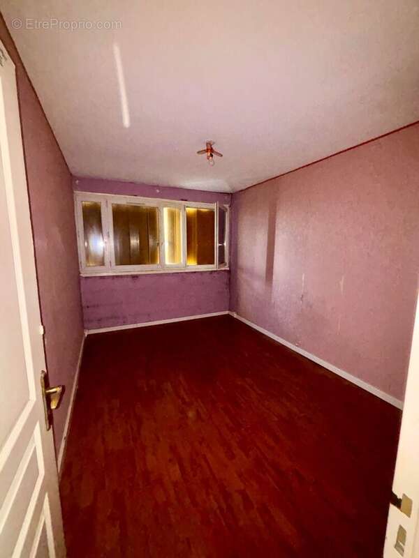 Appartement à VILLENEUVE-SAINT-GEORGES