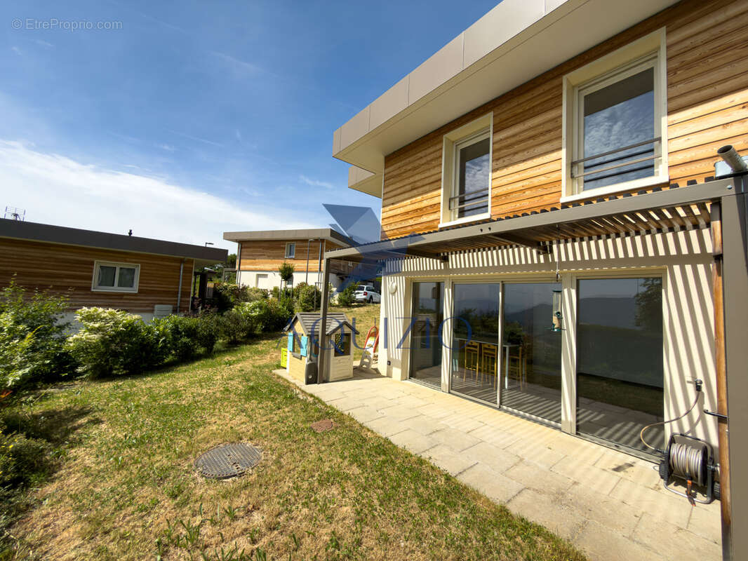 Maison à LUCINGES