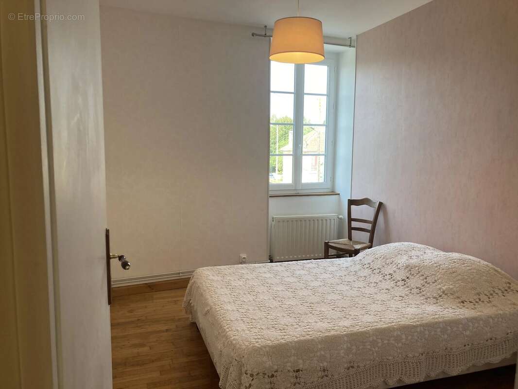 Maison de village avec de vastes espaces de vie - photo 10