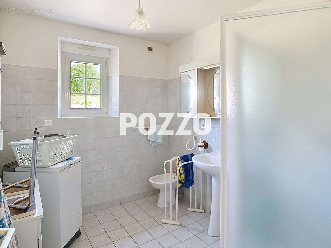 Maison à ISIGNY-LE-BUAT