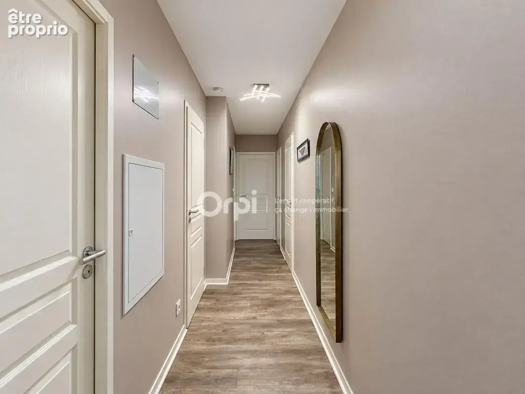 Appartement À Vendre - photo 5
