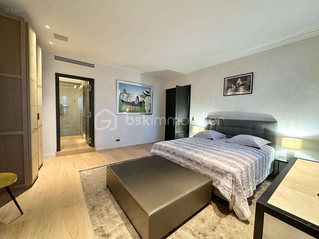Appartement à SAINT-TROPEZ
