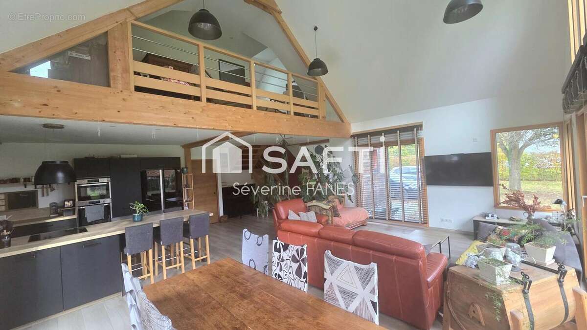 Photo 2 - Maison à ISNEAUVILLE