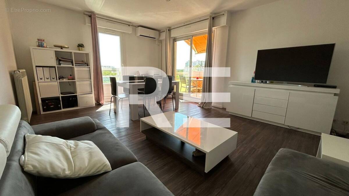 Appartement à NIMES