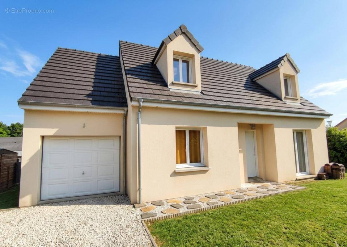 Maison à VOVES