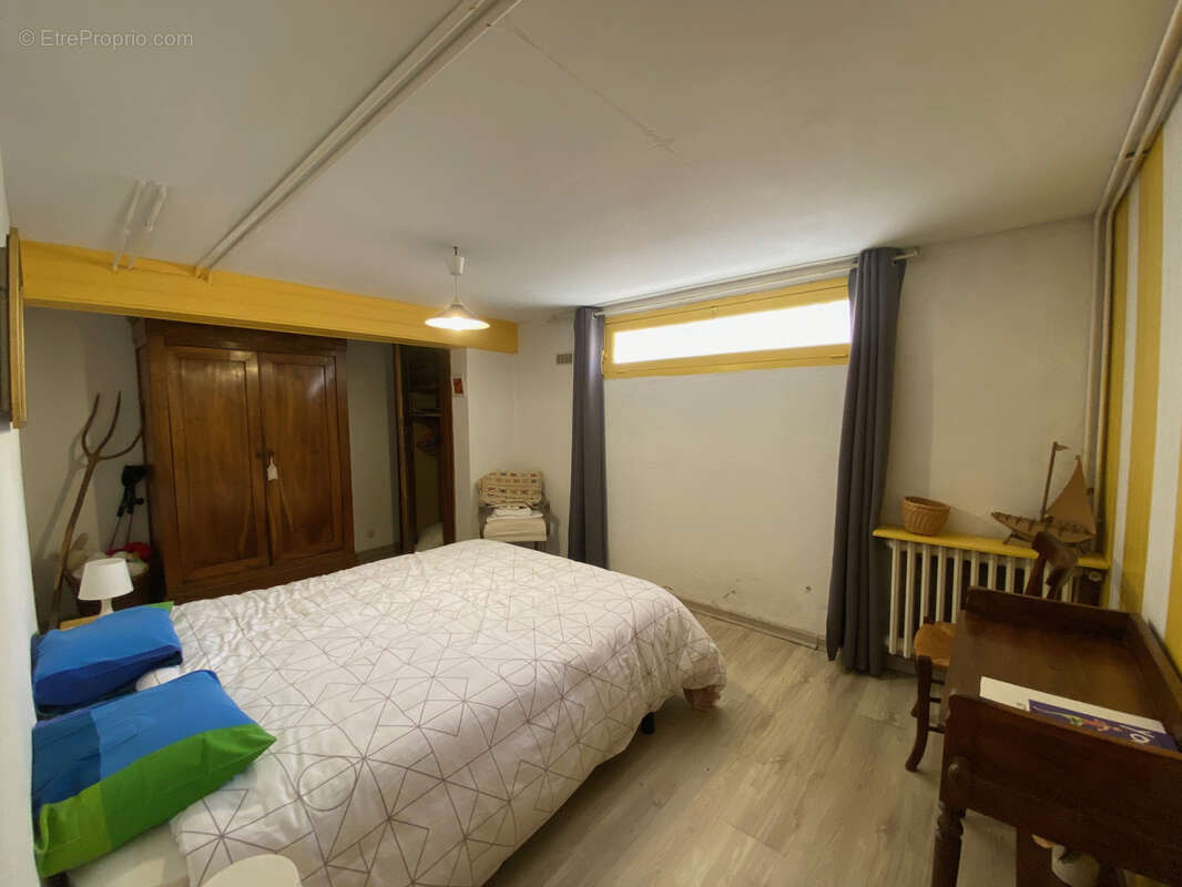 Maison à PUY-L'EVEQUE