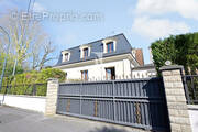 Maison à LE RAINCY