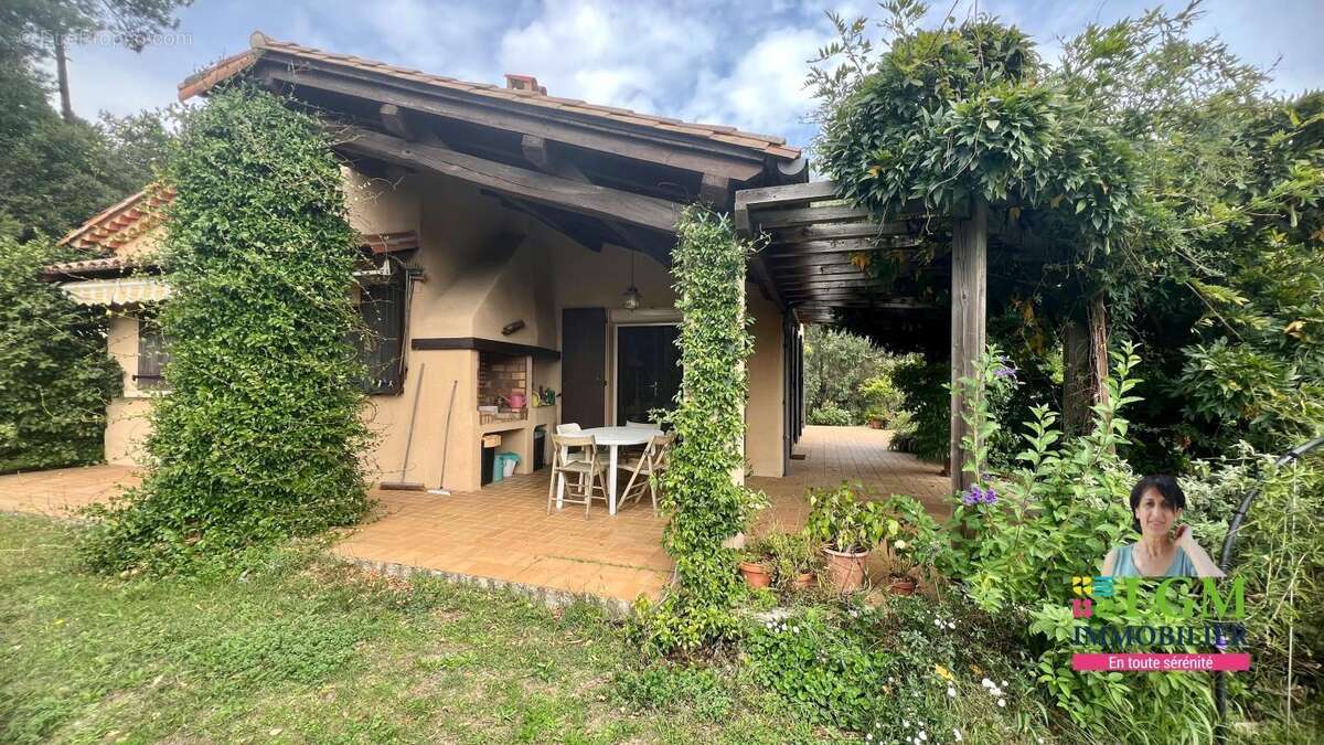 Maison à LASALLE