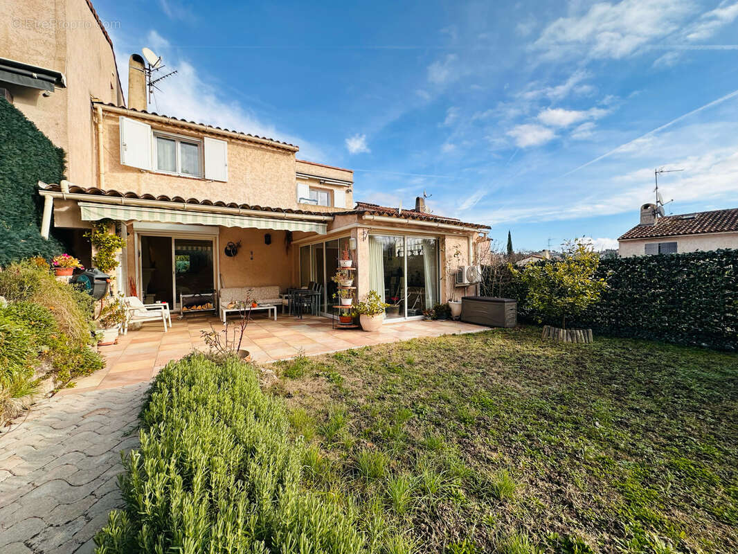 Maison à LA COLLE-SUR-LOUP