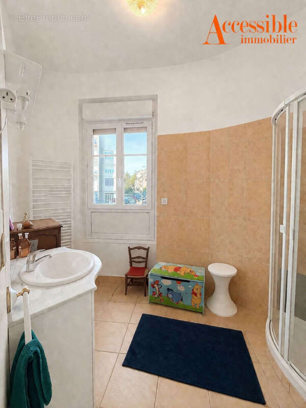 Appartement à AIX-LES-BAINS