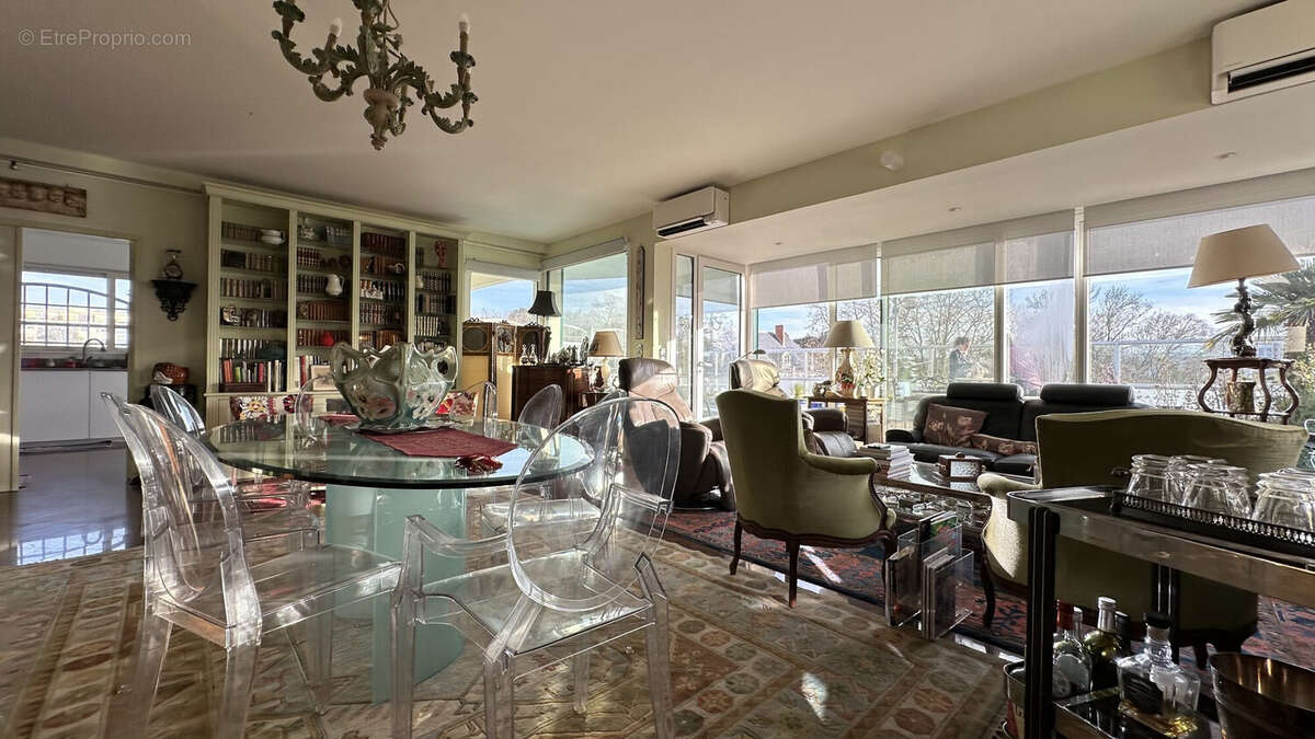 Appartement à LA ROCHELLE