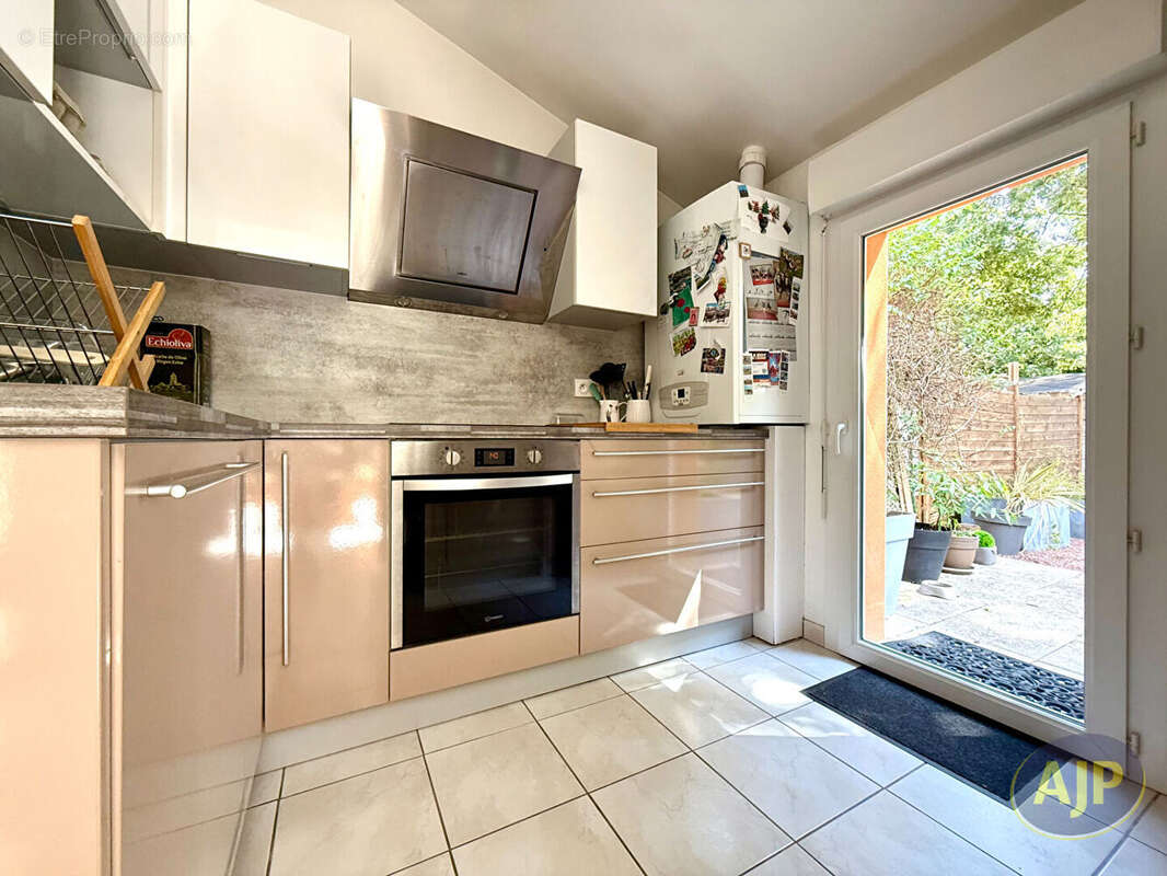 Maison à SAINTE-PAZANNE