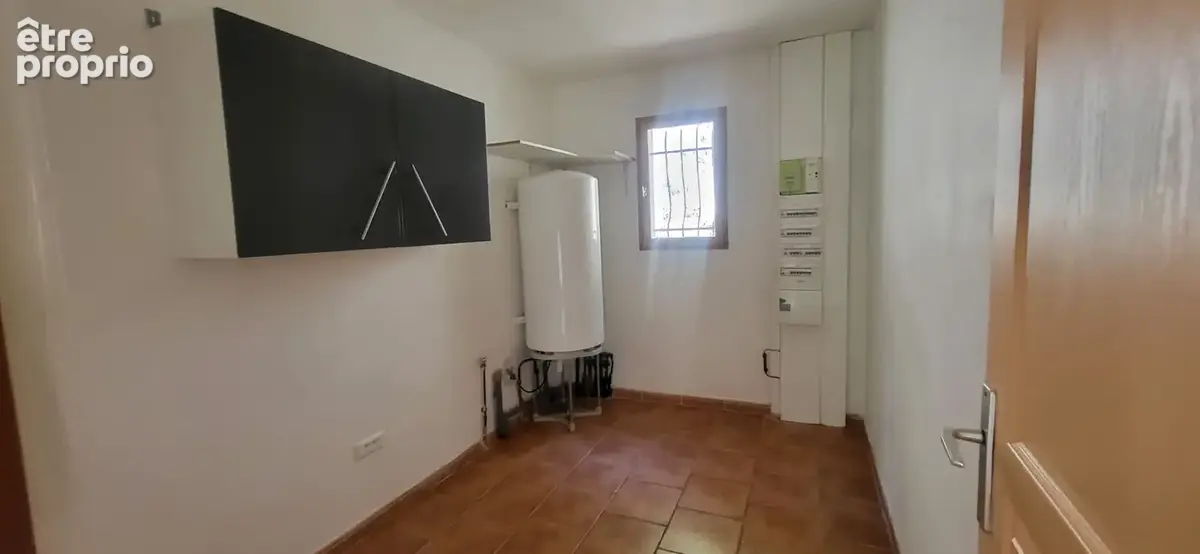 ne maison de plain-pied au calme, avec 1 500 m² de terrain arboré un véritable havre de paix à 5 minutes de Caunes-Minervois ! - photo 8