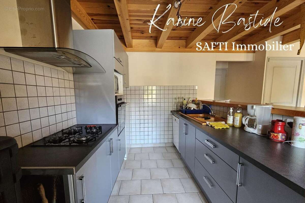 Maison 75 m² à Salettes  - photo 2