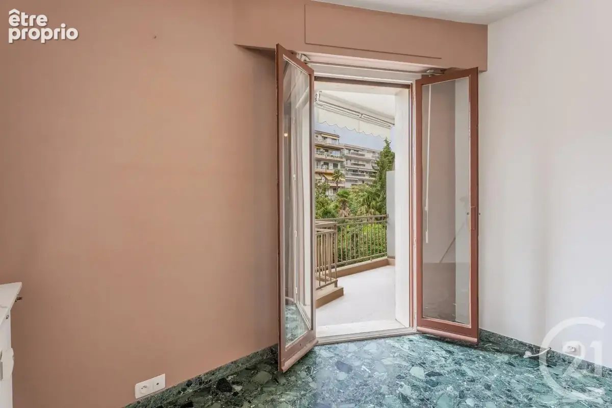 Appartement 2 pièces 46 m² à vendre à Nice (06000) - photo 5