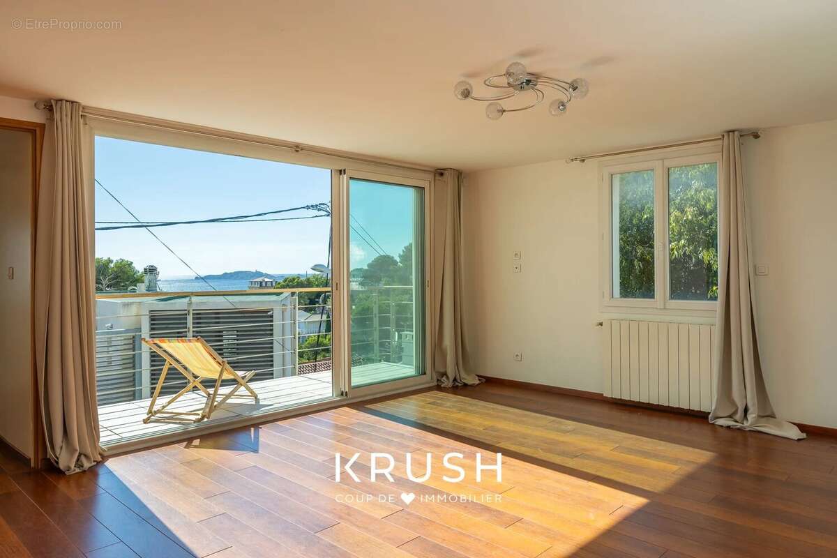 Maison à MARSEILLE-7E