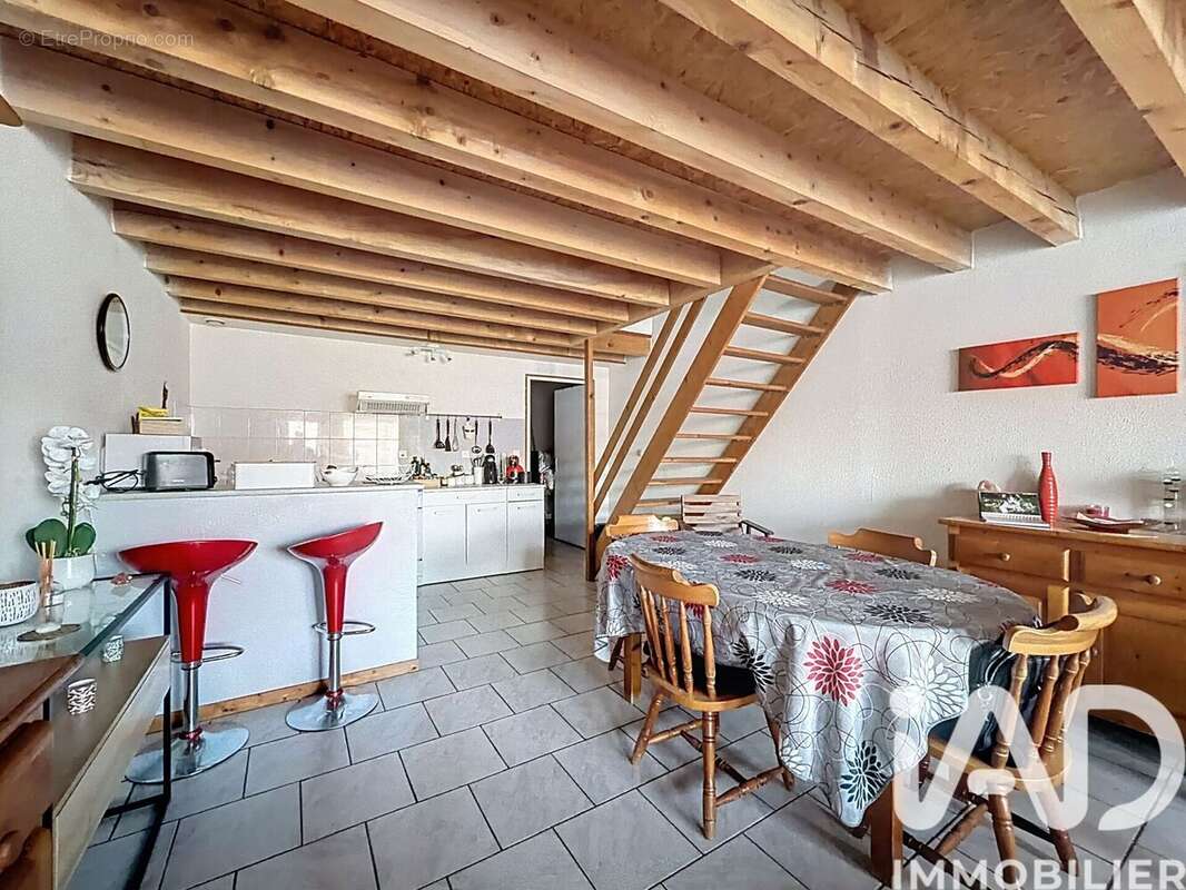 Photo 2 - Maison à LEZIGNAN-CORBIERES