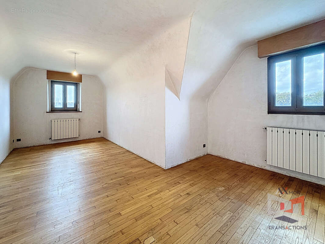 Maison à PLEUMEUR-BODOU