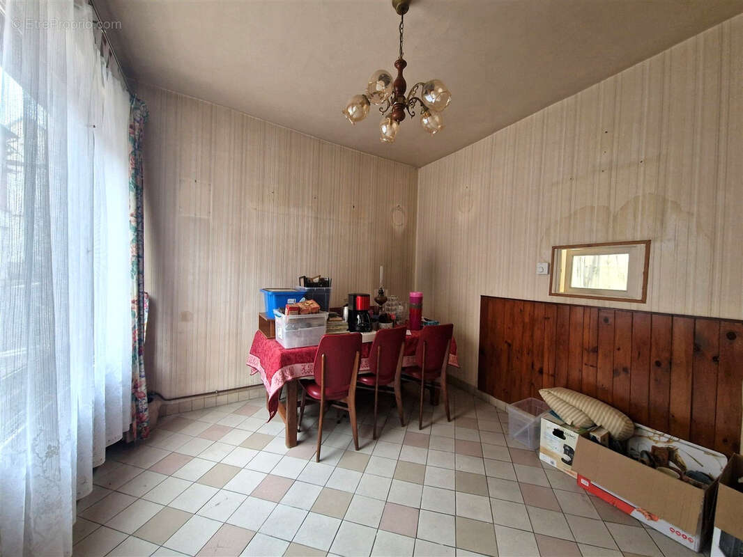 Maison à NONANCOURT