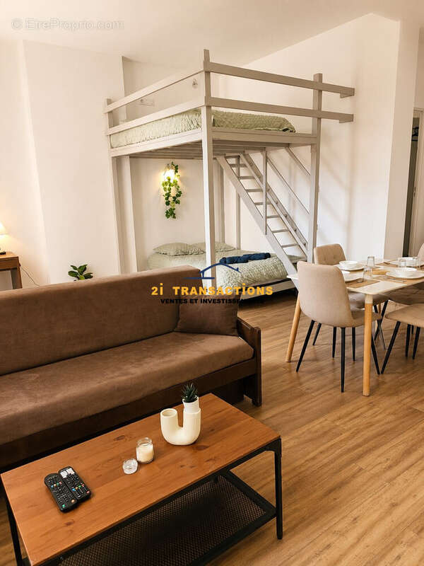 Appartement 65 m² à Saint-Etienne  - photo 2