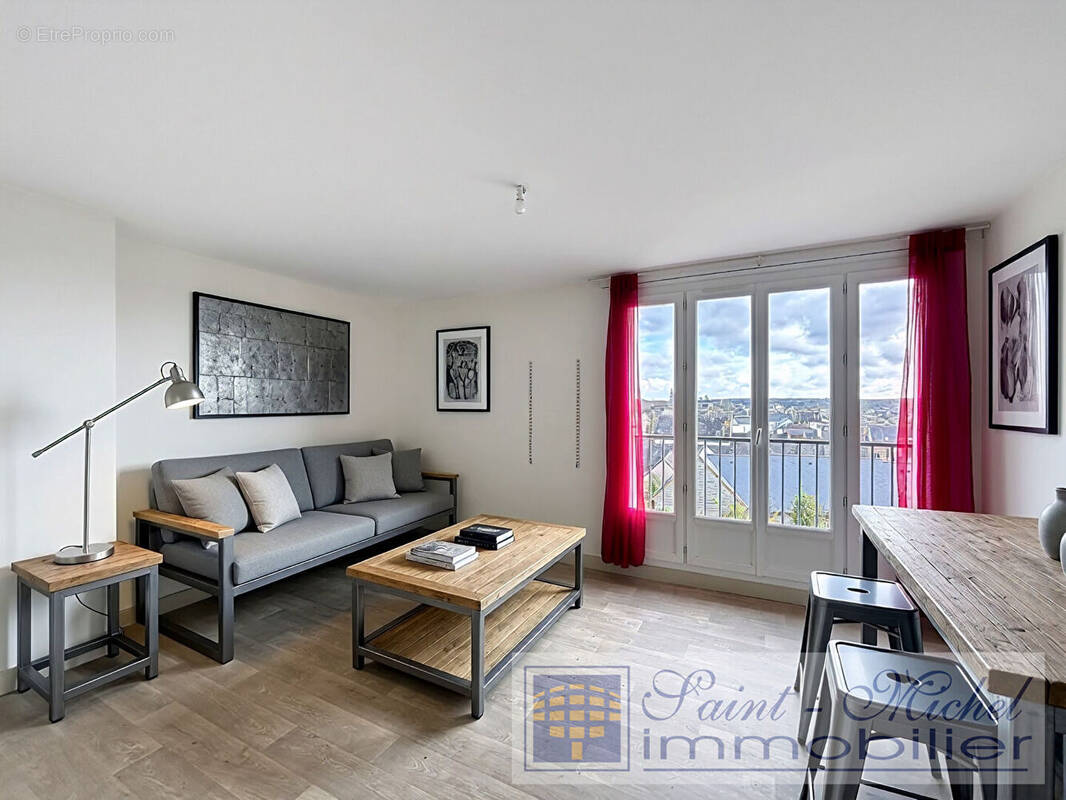 Appartement à QUIMPERLE