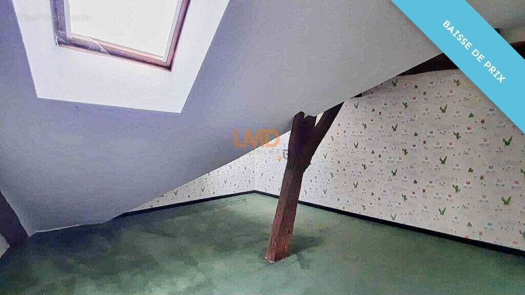 Maison à PRUNAY-CASSEREAU